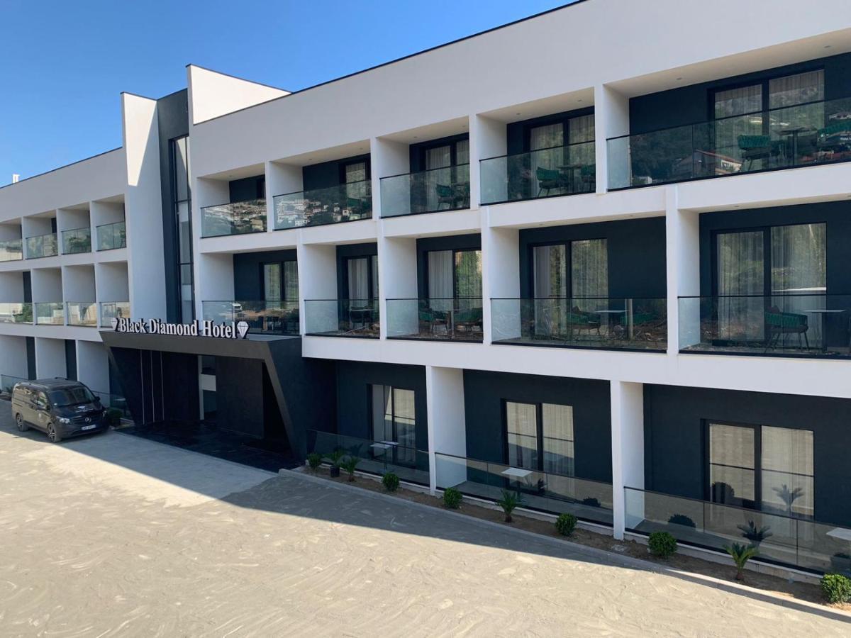 Black Diamond Hotel Dhërmi Zewnętrze zdjęcie