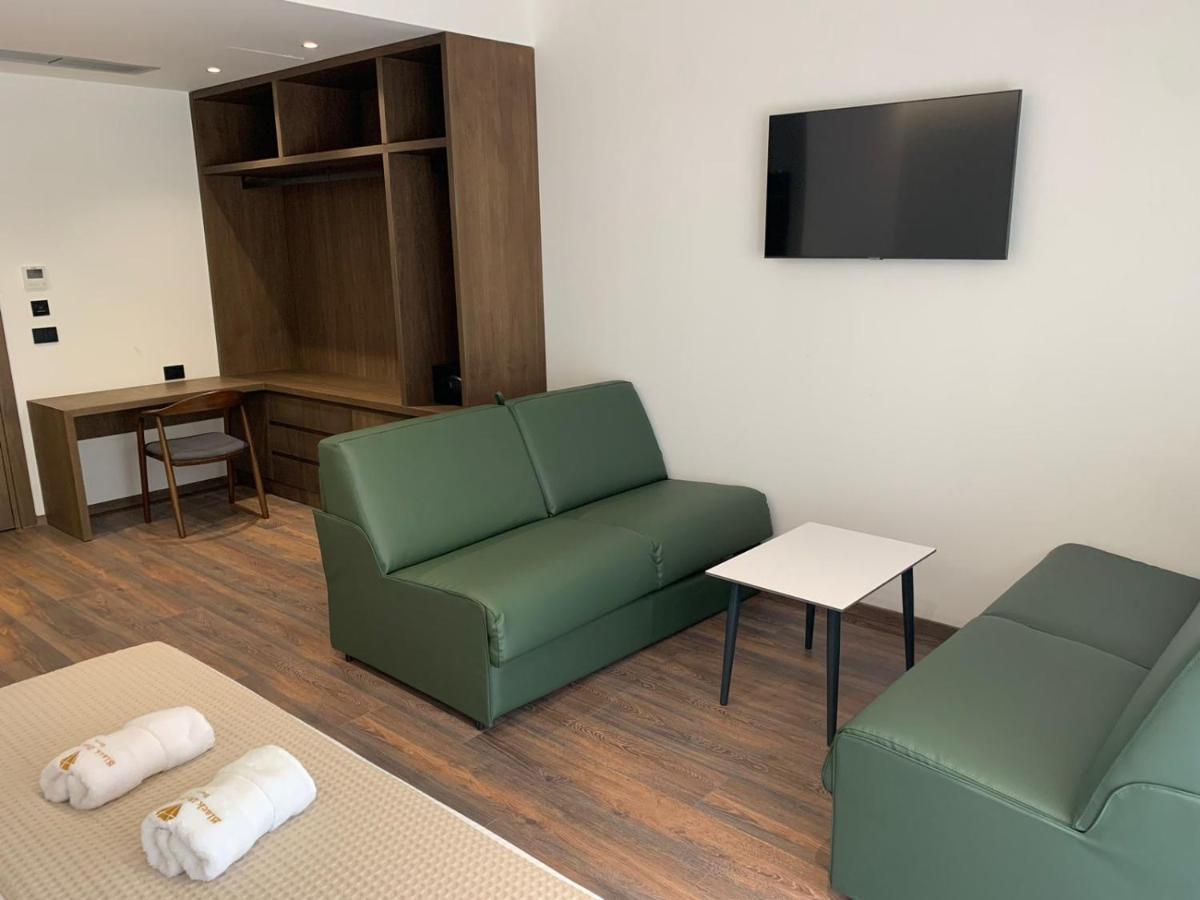 Black Diamond Hotel Dhërmi Zewnętrze zdjęcie