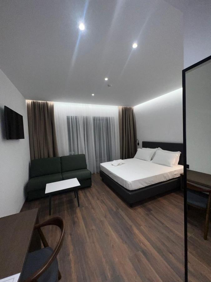 Black Diamond Hotel Dhërmi Zewnętrze zdjęcie