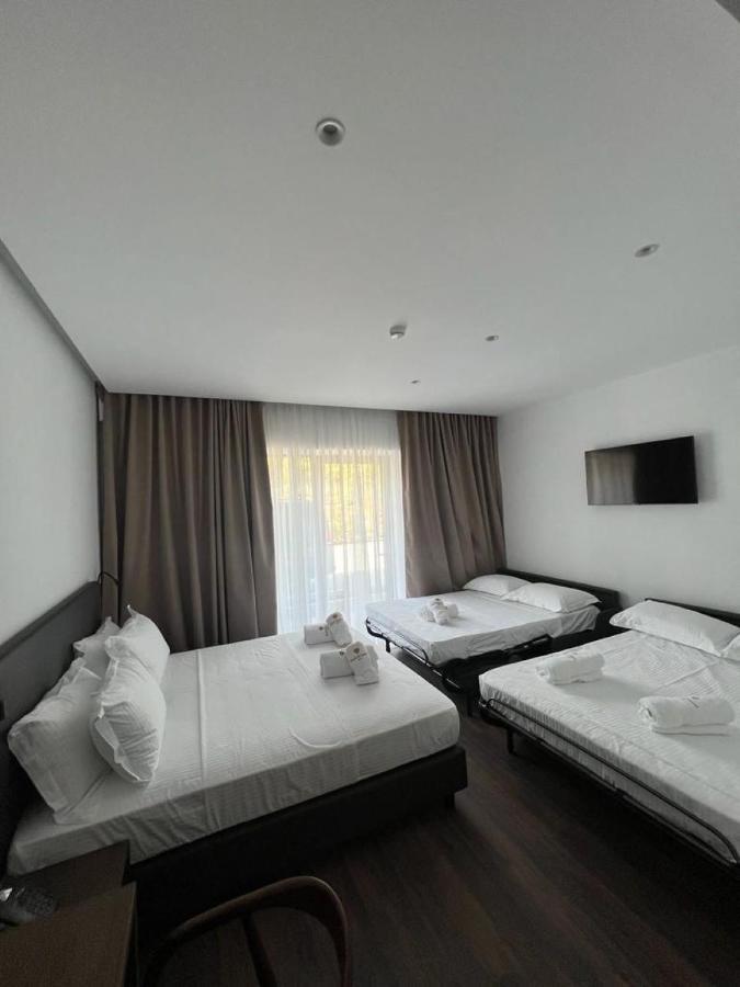 Black Diamond Hotel Dhërmi Zewnętrze zdjęcie
