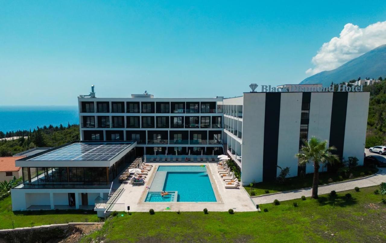Black Diamond Hotel Dhërmi Zewnętrze zdjęcie